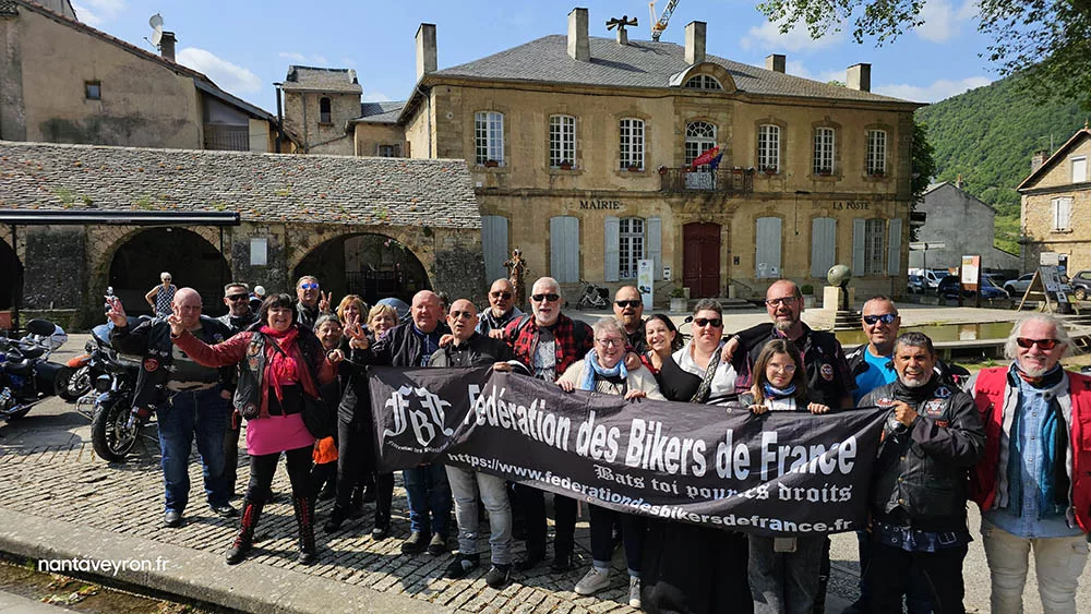 Fédération des bikers de France à Nant venu du village de Lasalle dans le Gard Fédération des motards de France à Nant venu du village de Lasalle dans le Gard