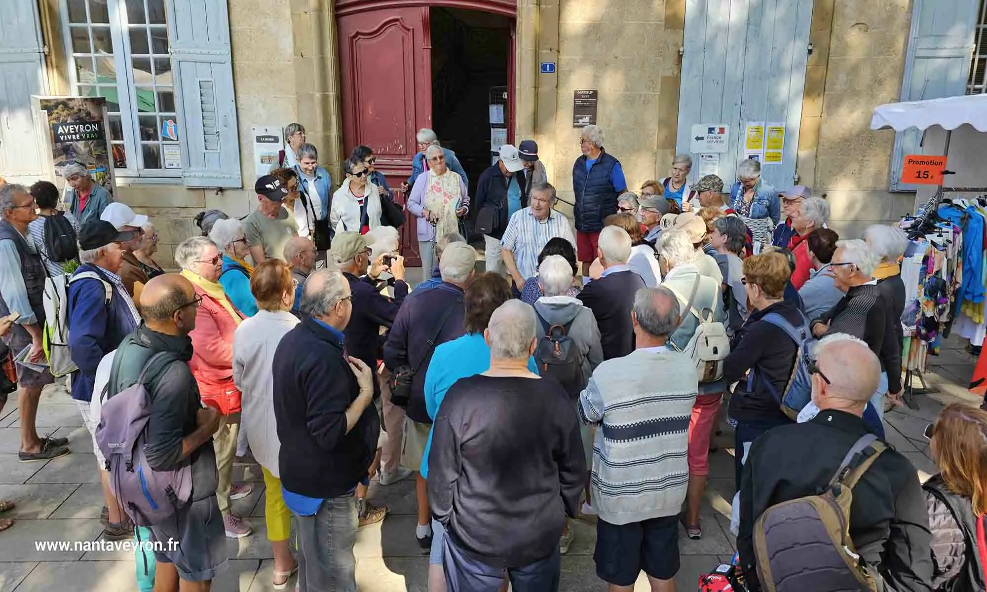 Visite commentée de Nant par Mr Alain Bonnemayre référent patrimoine Larzac Vallées