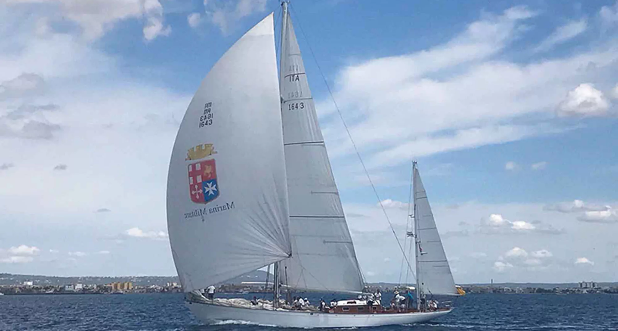 Corsaro II école de voile italienne