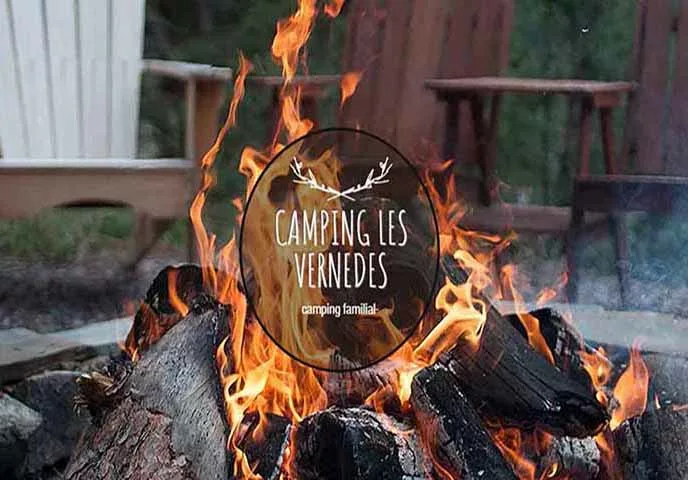 Camping à Nant calme et avec un bon accueil ouvert tard dans la saison dans la vallée du Durzon