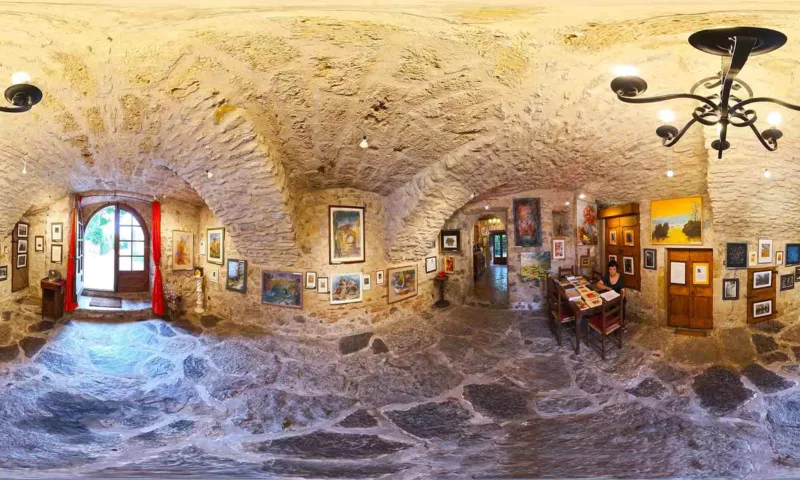 Salle exposition à Nant du 11 août au 30 septembre 2026 au 25 de la rue de la Rouquette.
